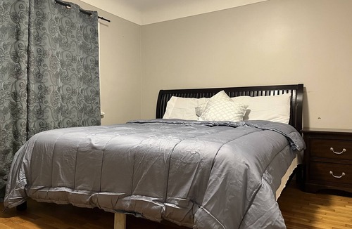 Victoria House | Family Fun Place .Central Location to Victoria/ Malahat /Langford