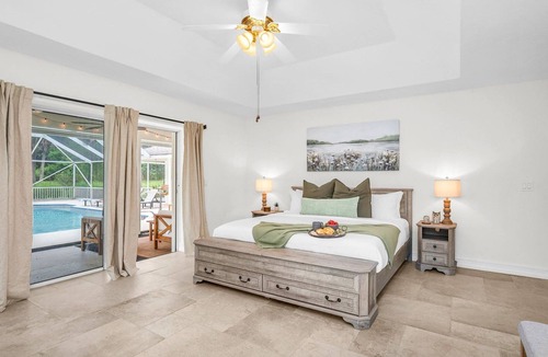 Jupiter Farms House | Family Getaway in Jupiter Farms: Fun Pool & Lake!