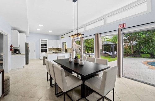 West Palm Beach House | Family retreat w/heated pool & game room