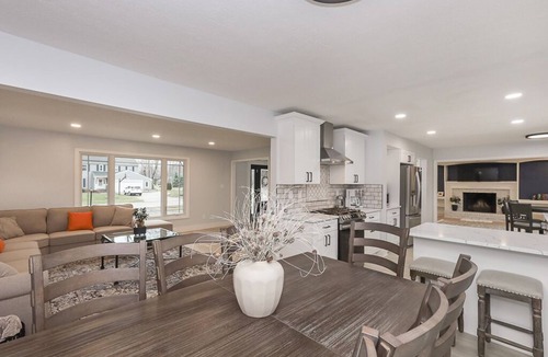 Avon Lake House | Family Retreat with Hot Tub & EV