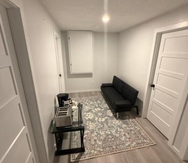 West Edmonton House | Family SUN room 2