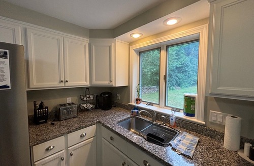 Meredith House | Family Waves with beach on Lake Winnipesaukee!