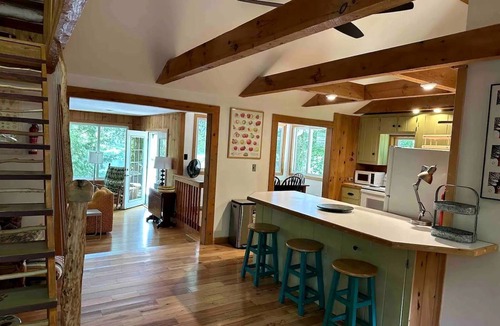 New Hampton Cottage | Fantastic Cottage with Stunning Views and Lake Access in Holderness, New Hampshire