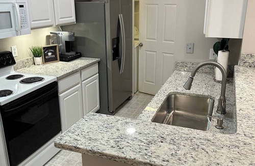 Strongsville Condo | Fantastic Get Away Condo In Strongsville!