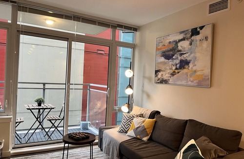 Southeast False Creek Condo | Fantastic Olympic Village 1BR+Den with A/C