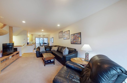 Winter Park House | Fantastic Ski Gem W/ Two Balconies, Gas Grill, Full Kitchen, Fireplace & WiFi!