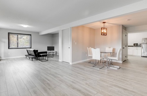 Okanagan-Similkameen House | Fantastic Updated Lakeview Suite in Okanagan Falls