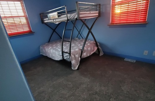 Todd Creek House | Farm House by River with trailer/RV parking(Pet Friendly including horses)