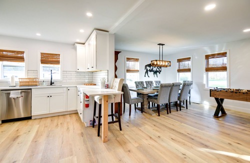 Bristol House | ‘Farmview’ Duplex ~ 2 Mi to Newfound Lake!