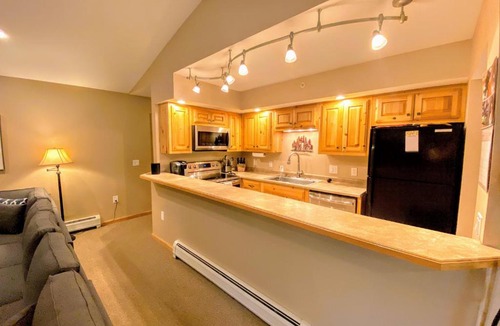 Carroll House | FC42 fabulous Mountain View Grand Resort Spa