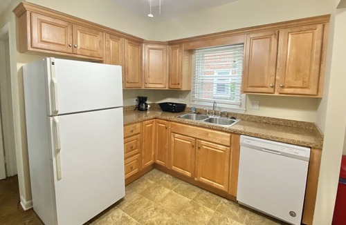 Cleveland Heights House | Fenced-In Backyard, Safe Family Area, , Close to Metroparks