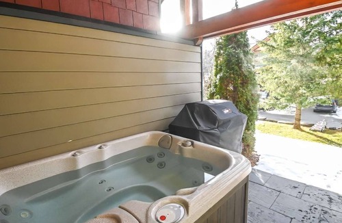East Kootenay House | Fernie - Pinnacle Ridge Chalet 43-104