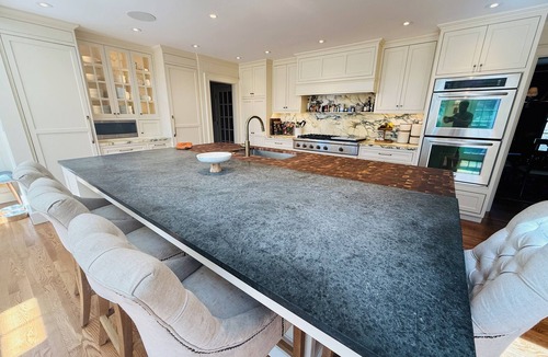 Sherborn House | MAJOR INTERNATIONAL SPORTING EVENT! Luxury, private custom home w/indoor hoops, sauna, close to stadium