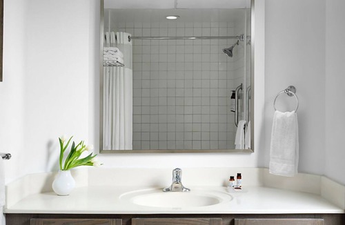 Palm Beach Shores Resort | 𝐅𝐢𝐧𝐝𝐢𝐧𝐠 𝐌𝐞𝐢𝐥𝐢- Beachfront Fun@ Ocean Pointe Resort+Amenities, STUDIO