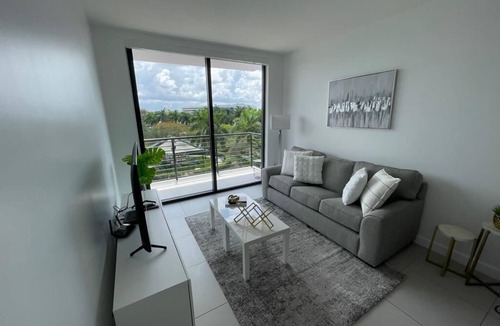 Doral Apartment | Fine 1 Bedroom Condo at Doral