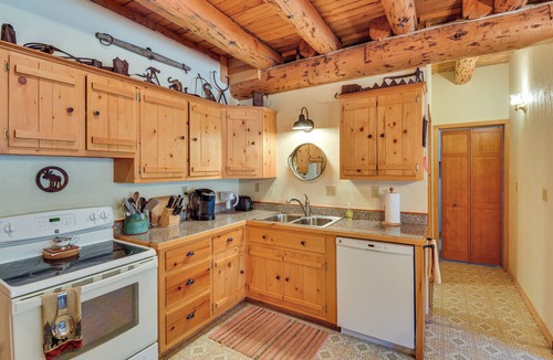 Gunnison Cabin | Fire Pit: 20-Acre Creekfront Retreat in Gunnison!