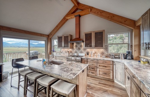 Nathrop Cabin | First Class Views! Granite Peaks-