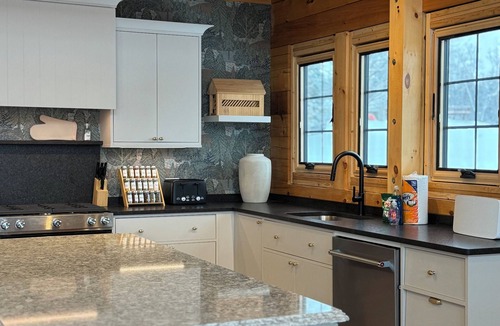 Pittsburg Cabin | First Lake Lodge! Trails, Fishing, Boating & Unforgettable 1st Conn Lake Views