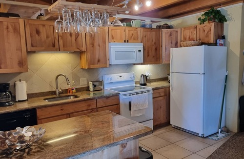 Wildernest Condo | First listed in '23 Awesome Mountain condo minutes from world class skiing 🏂⛷️
