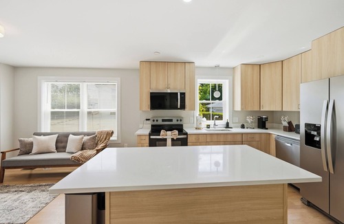 Wanskuck Apartment | Five75 Lux Prov PC - Suite 1