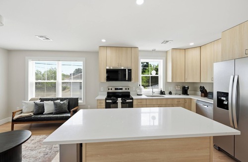 Wanskuck Apartment | Five75 LuxProv PC - Suite 2