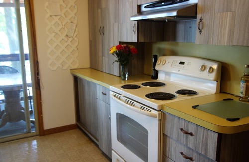 Lake George House | Float through your summer vaca on the lake in your 4 bed lakeside home.