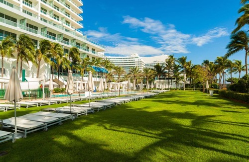 Mid Beach Condo | FontaineBleau with Ocean plus Bay and City View