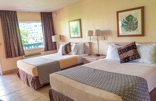 Bermuda Riviera Hotel | Fort Lauderdale Beach Resort Hotel & Suites
