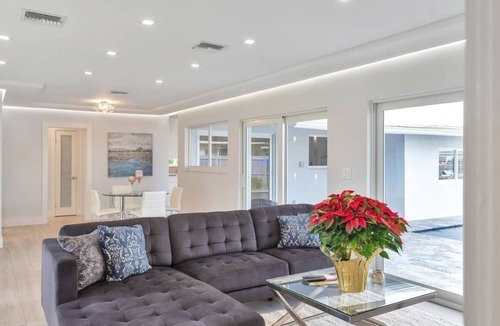 Coral Ridge Cabin | Fort Lauderdale Coral Ridge Luxury Home