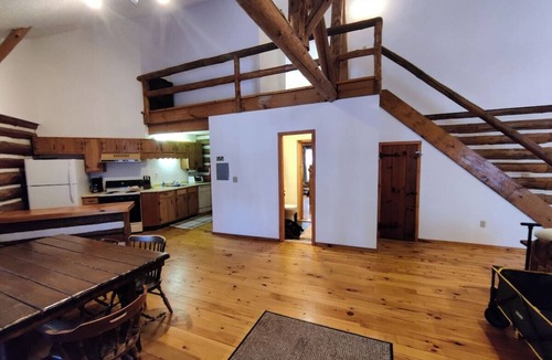 Chestertown Cabin | Four Season Adirondack Cabin & Private Beach