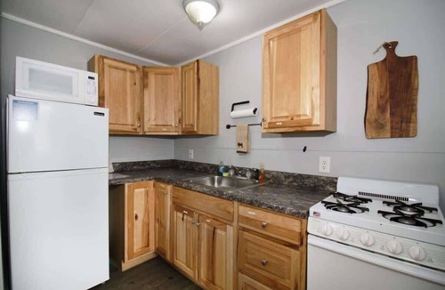 Twin Mountain Cabin | Freshly Updated,Hot Tub The Mountain Cottages #1