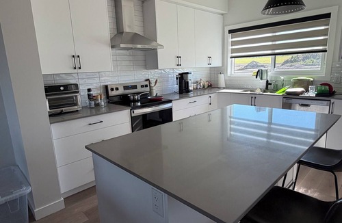 Calgary House | Fully Furnished and Air Conditioned- Premium comfort 3 BHK home at Calgary!