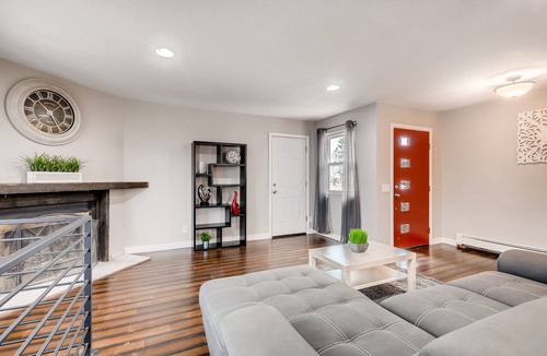 Littleton House | Fully remodeled 5 bedroom home in South Denver
