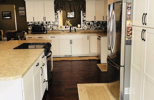 Rapid City House | Fun House Adventures, Fun for the whole family, Vacation home with 6 bedrooms!