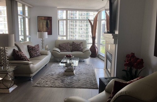 Yaletown Condo | Furnished Yaletown Vancouver 2 Bedroom/2 Bath Waterfront Condo
