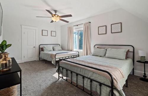 Detroit - Shoreway House | Game Room 7 Min To Downtown CLE