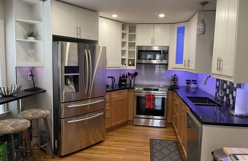 McMillan House | Garden View Suite is a great place to unwind!