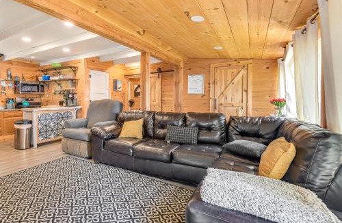 Franklin House | Glamping Getaway at Lake Carmi Cabin!