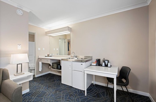 Trail Hotel | Glenwood Inn & Suites