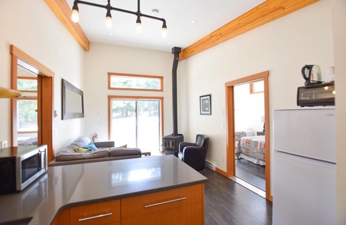 Cherryville House | Gold Panner Campground