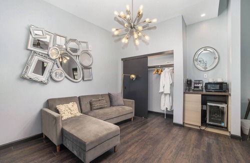 LoDo House | Good Hotels Downtown Denver