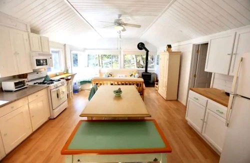 Winona Cottage | Gorgeous Lakefront Cottage Nestled Amidst Trees in Meredith, New Hampshire