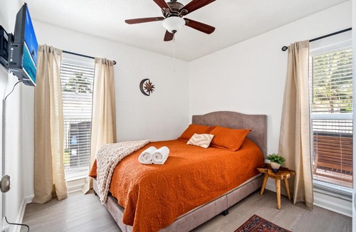 Palm Aire Village West Villa | Gorgeous open concept 4 BR with heated pool and lounge area