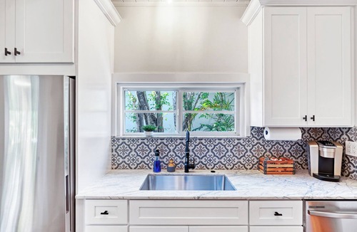 Parrot Cove House | Gorgeous Paradise House with Three Studios Attached!