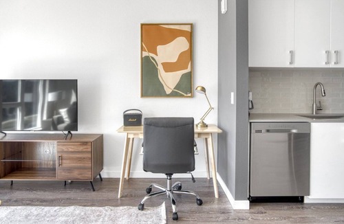 Five Points Apartment | Gorgeous RiNo 1BR w/ Gym, W/D & Pool, near Coors Field, by Blueground