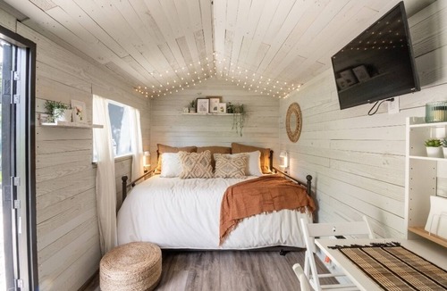 Buena Vista House | *Gorgeous tiny home in the city!
