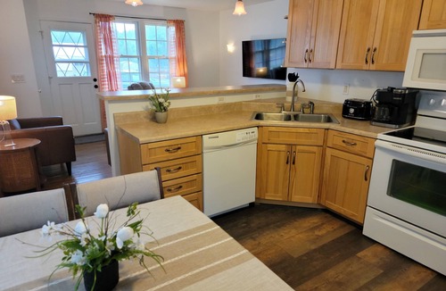 Sturgis House | Grace Cottage - Black Hills home, centrally located in Legendary Sturgis!