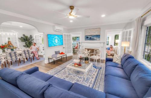 Old Northwood House | Grand Residence Heated Pool Beach Proximity Emerald Key RESlDENCES