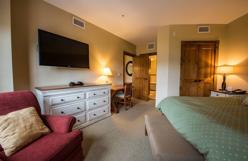 Mount Crested Butte Cabin | Grand Ski Condo | Near the Slopes, Hot Tub Access