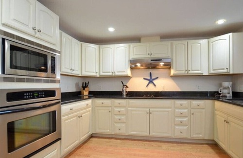 Old Orchard Beach Condo | Grand Victorian on the Beach, Summer